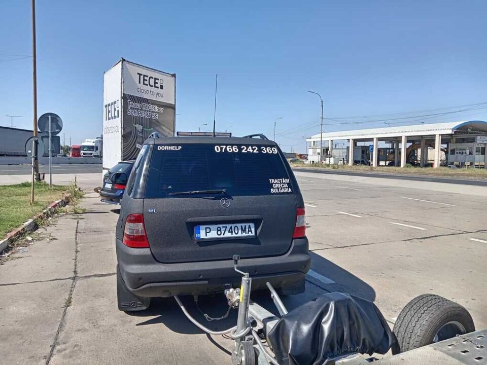 Autoturism pregătit pentru transport